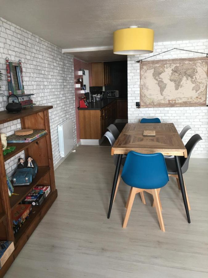 Au Relais De L'Histoire Gite Classe 4 Etoiles Oberbronn Buitenkant foto
